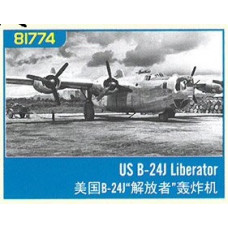 Американский бомбардировщик Б-24 J LIBERATOR (В-24J) арт. 81774
