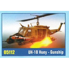 Американский ударный вертолет UH-1 B Huey  арт. 05112